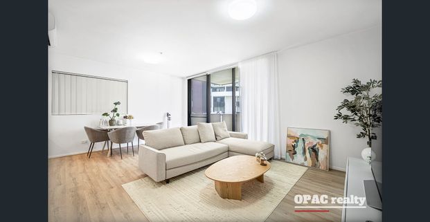 Modern Lifestyle Apartment in Convenient Location - Photo 1