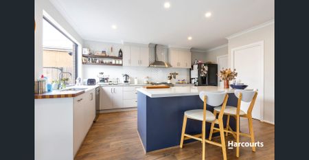 Spacious 4 bedroom Family Home! - Photo 3