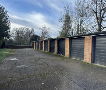 Mardon, Westfield Park, Pinner - Photo 3