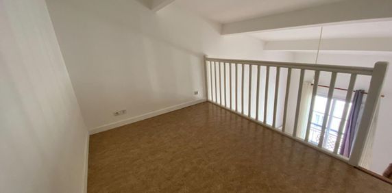 Location Appartement 1 pièce 27m² LA ROCHELLE 17000 - Photo 2