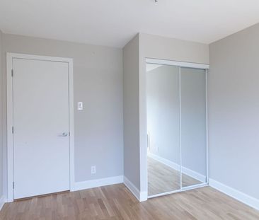 3455 Aylmer - Photo 4