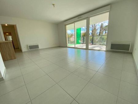 Location appartement récent 3 pièces 70 m² à Montpellier (34000) - Photo 4