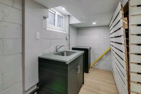 For Lease - 19 Bardwell Crescent Unit# Bsmt B, Toronto, Ontario - Photo 2