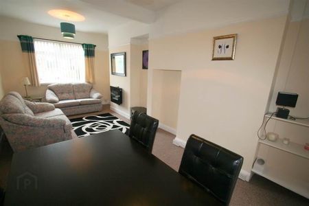 5 Mayfair Avenue, Cregagh Road, Belfast, BT6 9JA - Photo 2