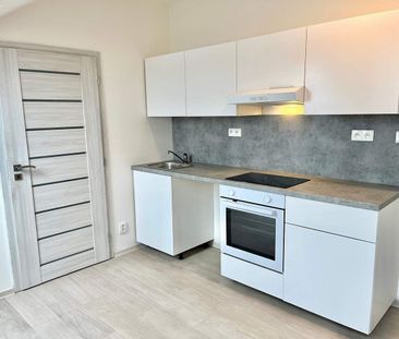 Pronájem bytu 1+kk 34 m² - Photo 1