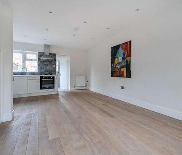 Sherwood Terrace, Whetstone, N20 - Photo 3