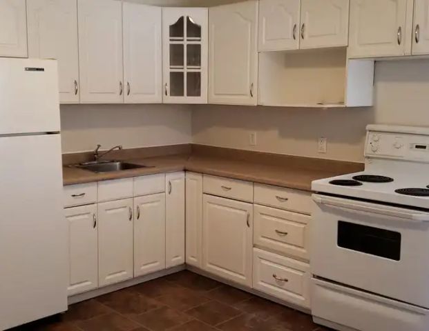 3BR Main Floor Unit - 145 Dumoulin - St. Boniface | 145 Dumoulin Street, Winnipeg - Photo 1