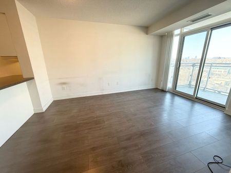 For Lease - 525 Adelaide Street Unit# 1008, Toronto, Ontario - Photo 3