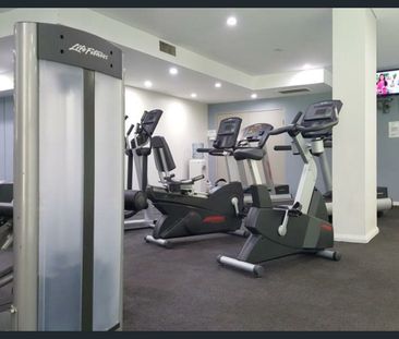 Terrace-like, Large with Courtyard; Relaxed Lifestyle in Garden Set... - Photo 6