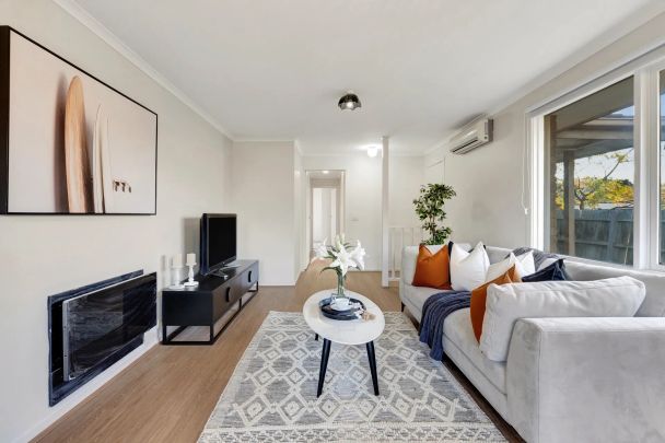 Comfort, Style & Convenience in a Great Werribee Location - Photo 1