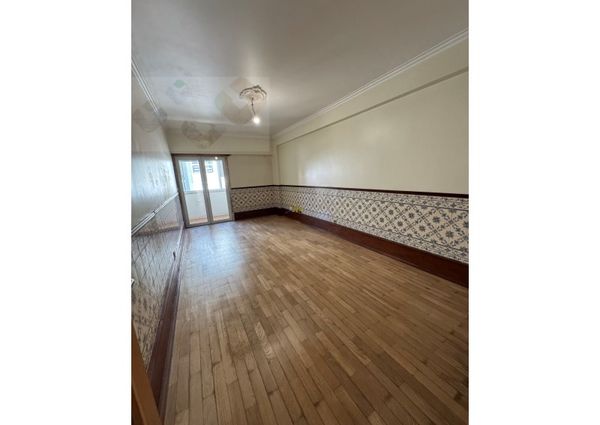 Apartamento T2 em Lisboa
