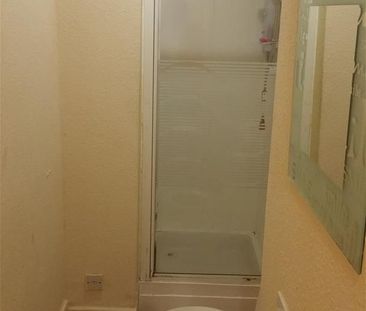 Cheltenham Road, Bristol - Photo 6