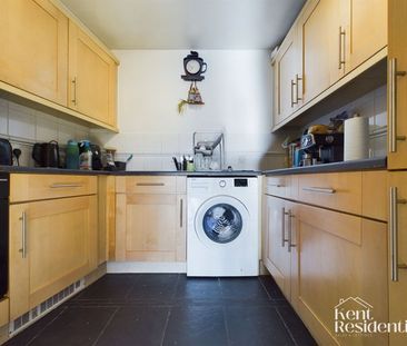 2 bed flat to rent in Scotney Gardens, Maidstone, ME16 - Photo 6