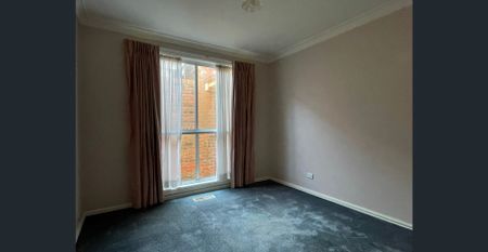 Glen Waverley Secondary Zone, walk to Wesley College and Syndal Station - Photo 4