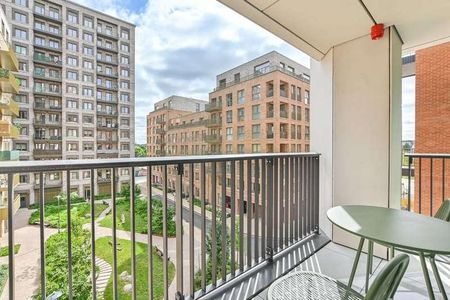 The Maple, Wembley, NW2 - Photo 2