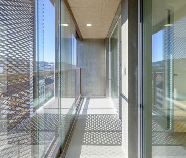 Beautiful recently renovated 4.5 room apartment - Photo 5