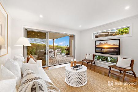 Elegant Family Home with Breathtaking Rural Views - Photo 4