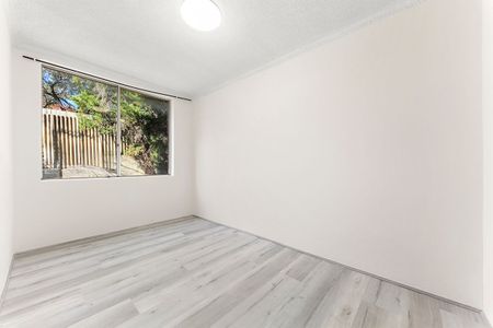 RECENTLY RENNOVATED - Photo 2