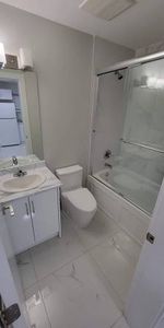 2 Bed, 1 Bath Suite w/ Laundry $1650 / mo - Photo 4