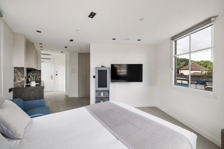 Studio Flat, Lowlands Road, HA1 - Photo 2