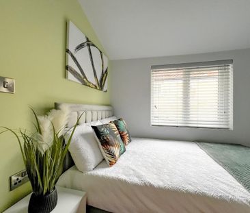 1 bedroom in a house share to rent - Photo 3
