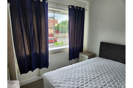 4 bedroom house share to rent - Photo 5