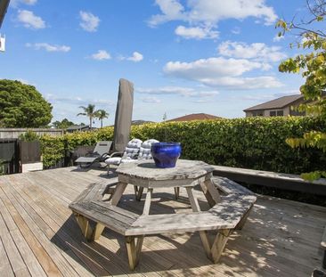 Clarks Beach, 25 Crispe Road - Photo 5