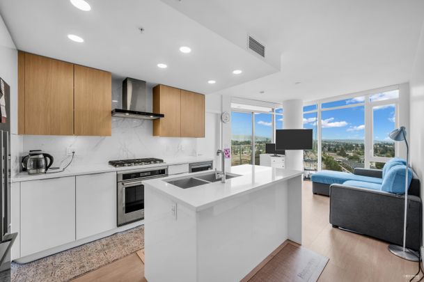 7769 Park Crescent #1607, Burnaby, BC V3N0J7 - Photo 1