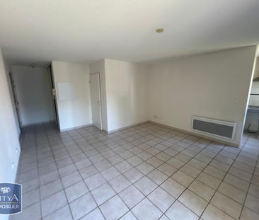 Location Appartement 2 pièces 45m² GRAULHET 81300 - Photo 4