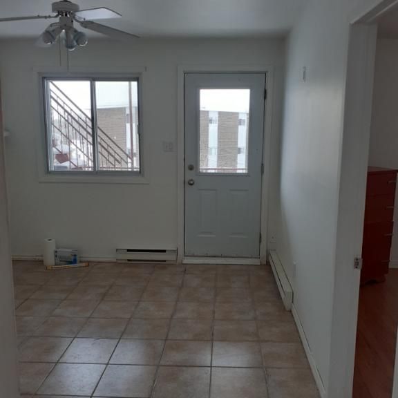 BEAU 4 1/2 SOREL disponible le 1er decembre - Photo 1