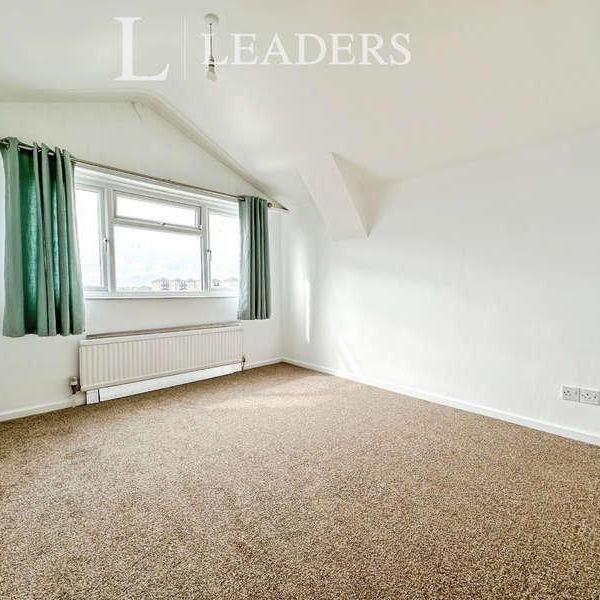 Churcher Close, PO12 - Photo 1
