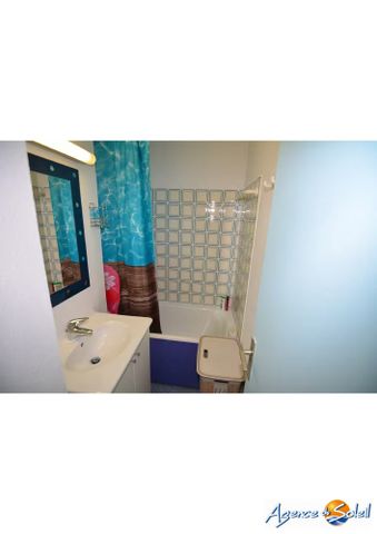 Location Appartement 2 pièces 31m² LE BARCARES 66420 - Photo 3