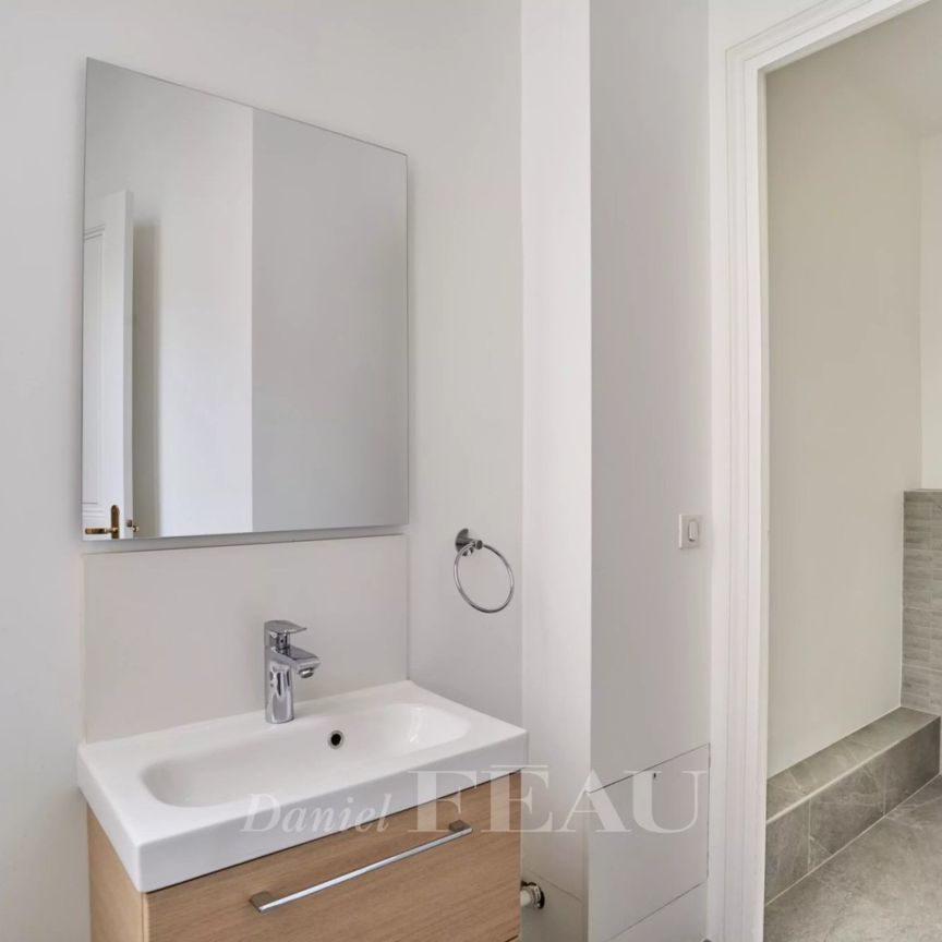 Appartement • Chaillot - Photo 1