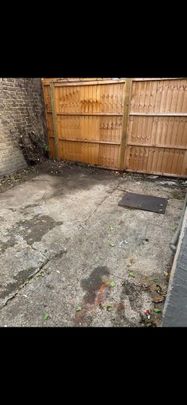 4 bedroom house to rent - Photo 1