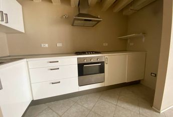 Appartamento in affitto - Centro Storico (Genova)