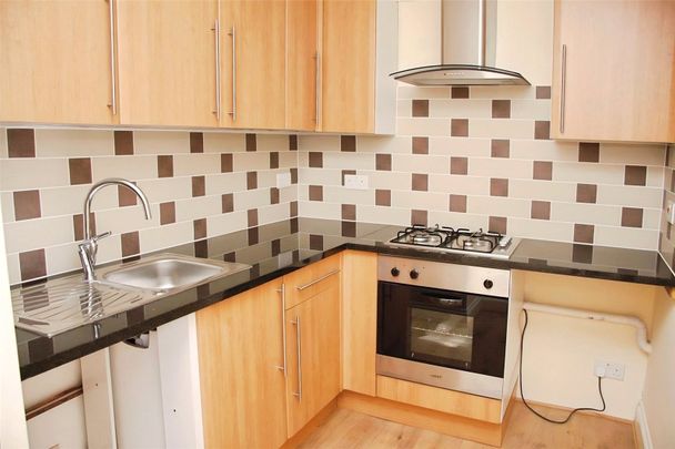 Rushey Green, London, SE6 4HQ - Photo 1