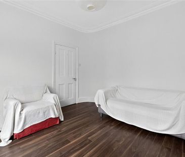 4 bedroom terraced house to rent - Photo 5