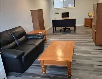 Room for rent private bathroom, Bedroom, living room and office area — 1 Bedroom Room For Rent - Photo 1