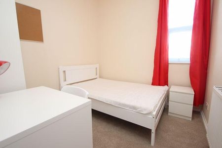 2 bedroom house to rent - Photo 3