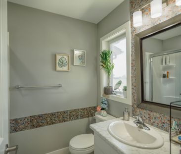 For Lease - 2070 Meadowgate Boulevard Unit# 104, London South, Ontario - Photo 4