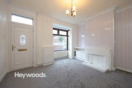 2 bedroom terraced house to rent - Photo 3