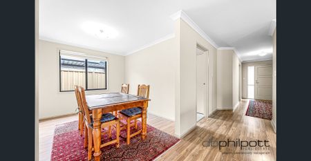 Short Walk to Everything! - Photo 3