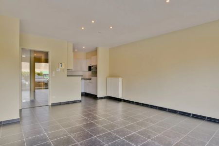 Gelijkvloersappartement te huur te Eernegem - Photo 4
