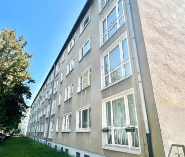 Charmante 2-Zimmer-Wohnung in begehrter Fichtestraße mit grüner Aus... - Foto 1