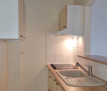 Location Appartement 2 pièces 46m² TOURS 37000 - Photo 6