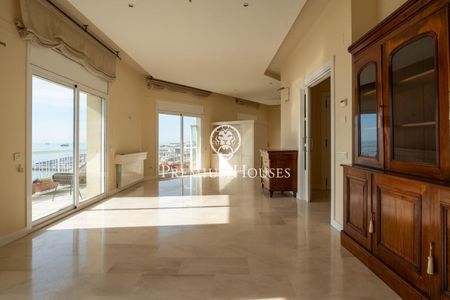 Piso con vistas al mar en Eixample - Photo 3