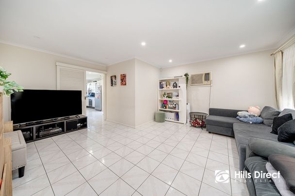 SINGLE LEVEL FAMILY HOME - Photo 1