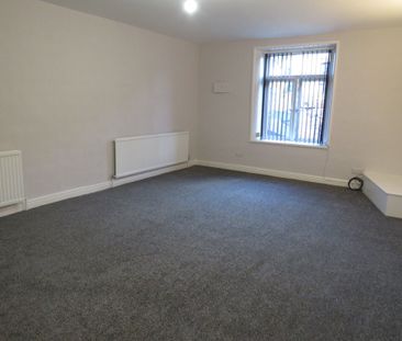 Lilly Street, Sowerby Bridge - Photo 1