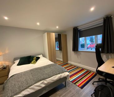 2 Bed Student Accommodation - Photo 6