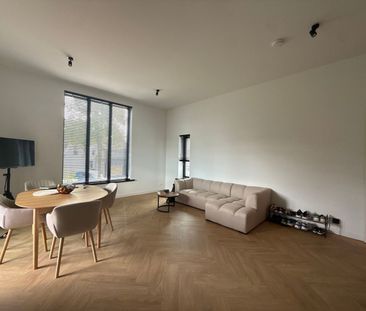 Appartement te huur: Hoogstraat 52-C 1541 KZ Koog aan de Zaan - Photo 1